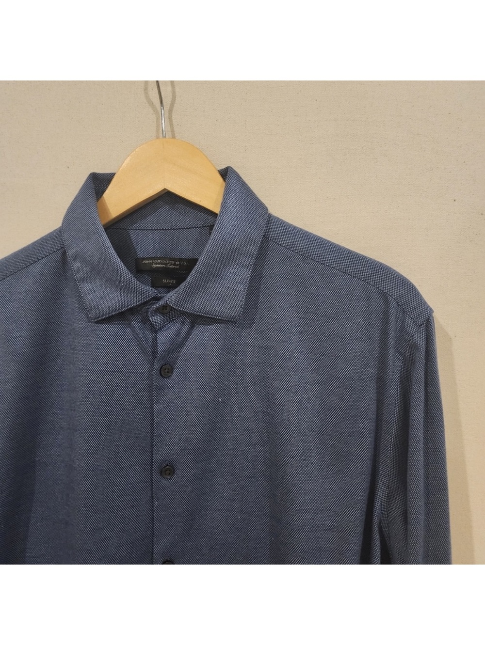 John Varvatos USA Signature Tailored Button Down 17